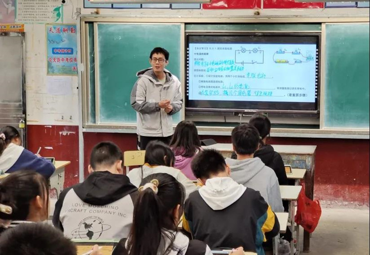 軍火廠 视频截图