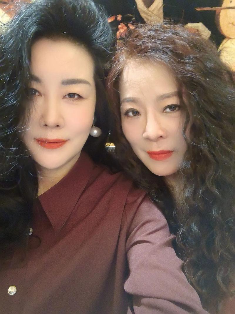 鳳伊金先達 产品图片