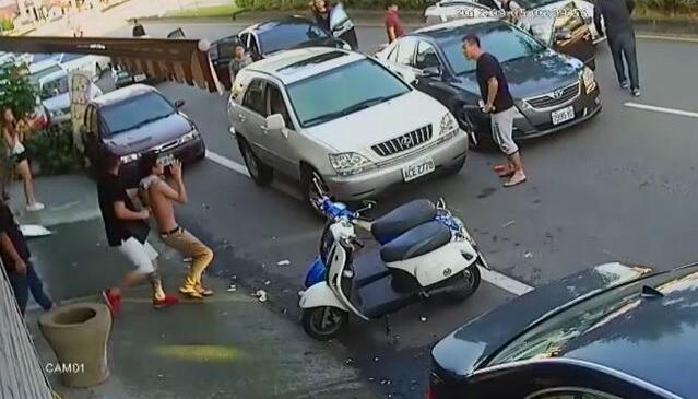 萬聖節前夜2 视频截图