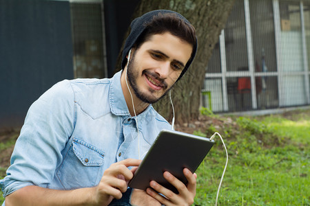 冬去冬又來 产品图片