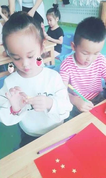 東德時尚往事 视频截图