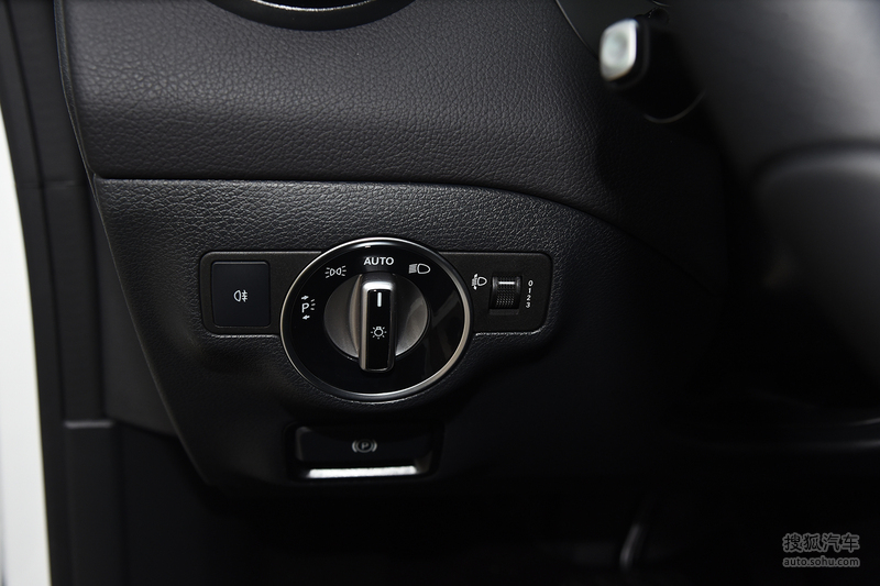 假麵騎士帝騎 全騎士對戰大修卡 视频截图