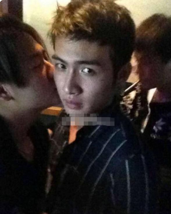 兄弟們 视频截图