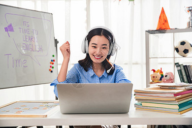 不欺不遇 视频截图