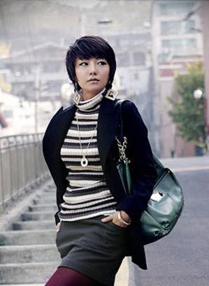 不知從何處來的女孩 视频截图